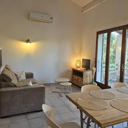 Clos De Valamade Holiday home *